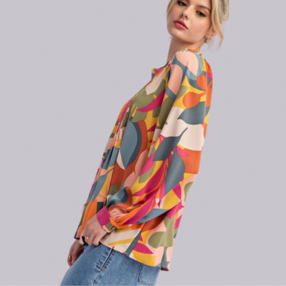 New Fabulous Boho Long Sleeve Pleated Abstract Print Sophia Twill Vibrant Blouse - Picture 5 of 8